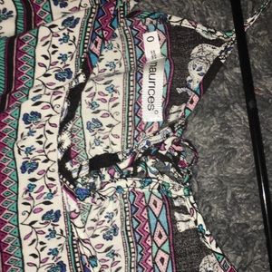 Super cute , size 0 women’s dress.